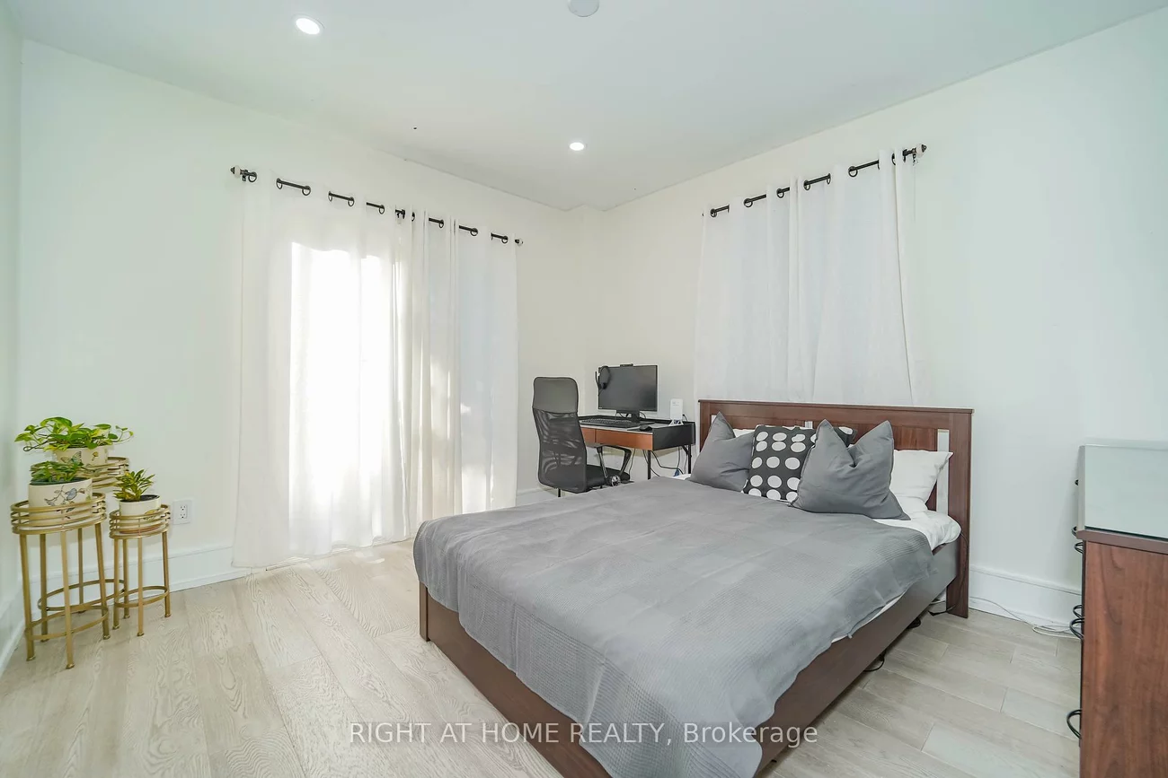 174, Aylesworth, Birchcliffe-Cliffside, Toronto