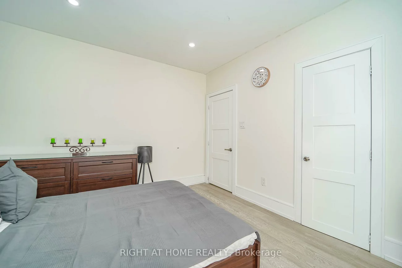 174, Aylesworth, Birchcliffe-Cliffside, Toronto