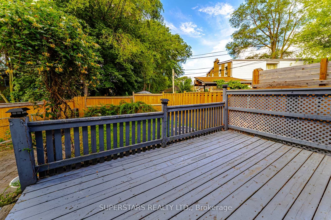 139, Woodfern, Ionview, Toronto