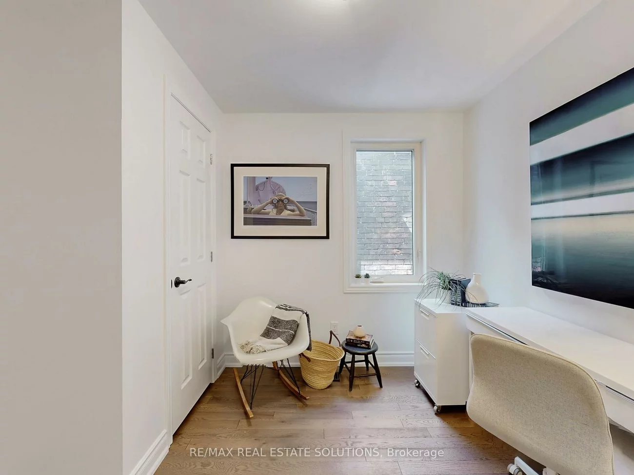 114, Booth, South Riverdale, Toronto