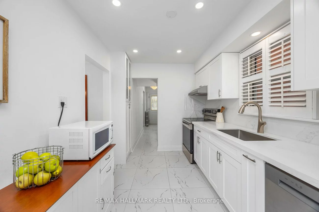 236, Dewhurst, Danforth Village-East York, Toronto