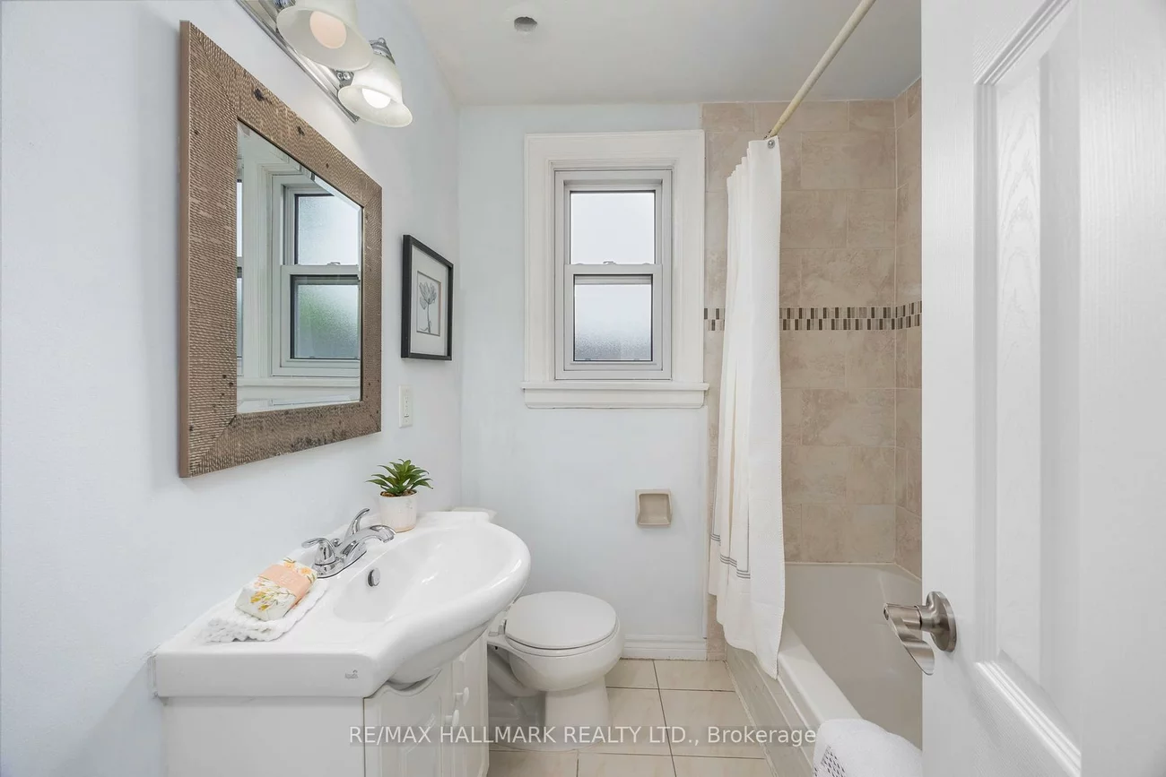 236, Dewhurst, Danforth Village-East York, Toronto