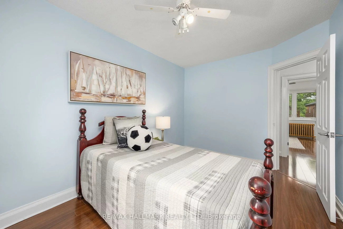 236, Dewhurst, Danforth Village-East York, Toronto