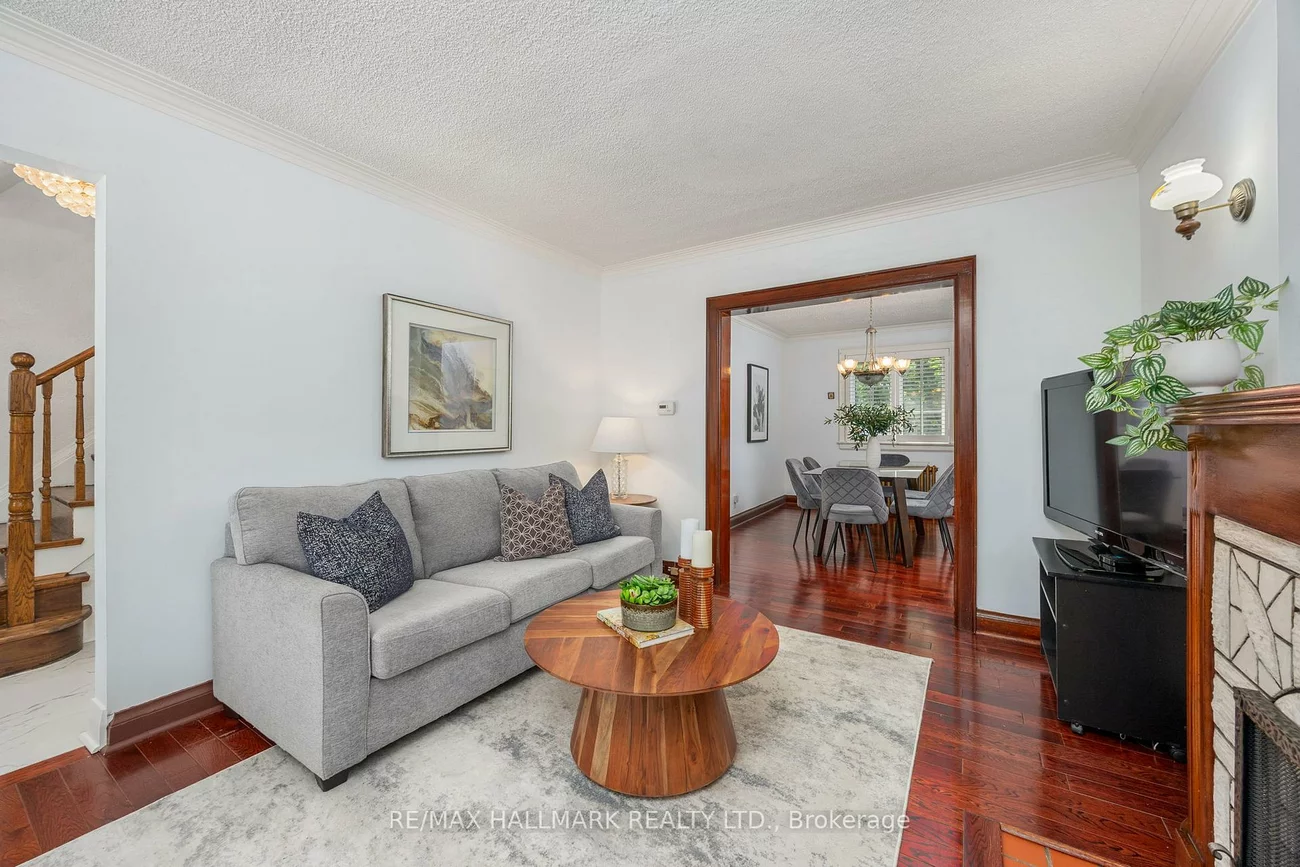 236, Dewhurst, Danforth Village-East York, Toronto