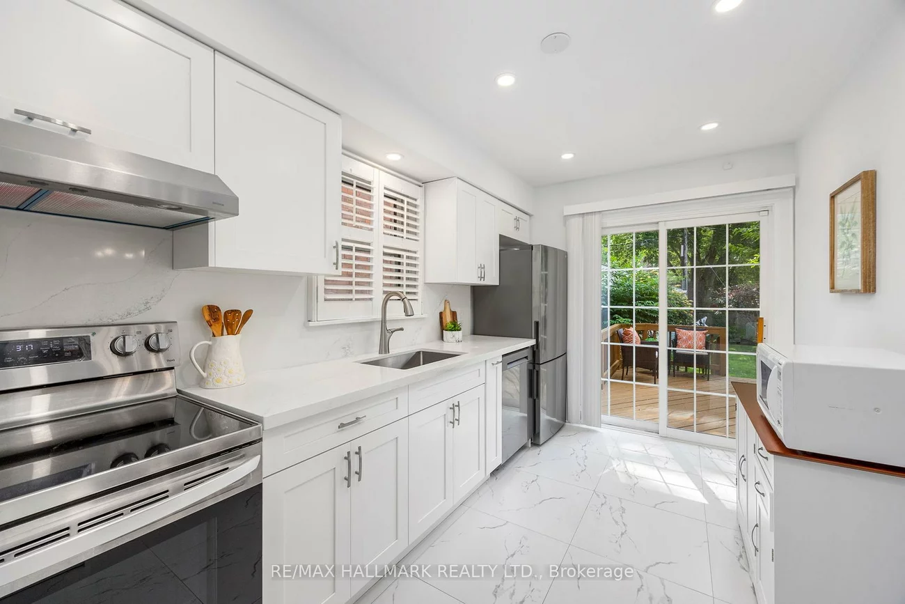 236, Dewhurst, Danforth Village-East York, Toronto