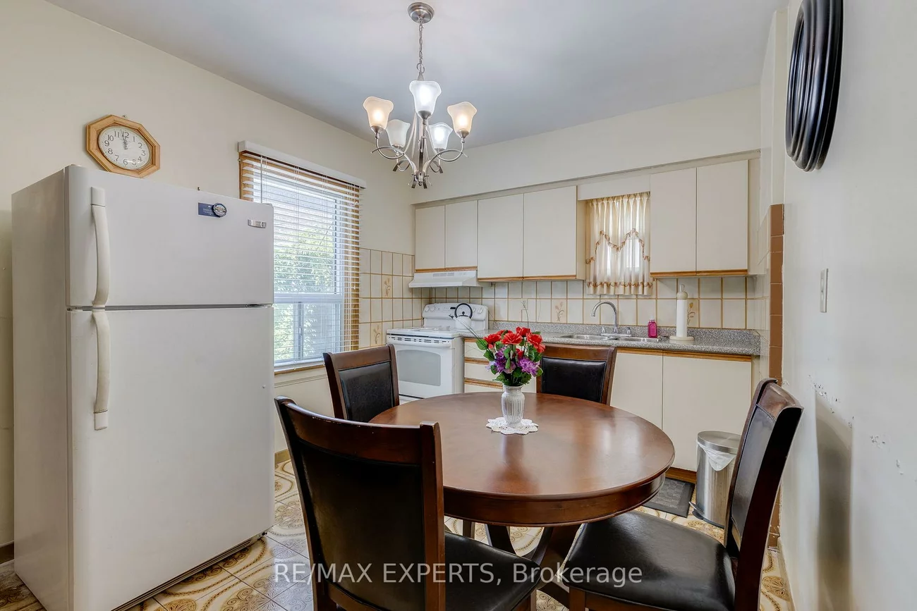180, Monarch Park, East York, Toronto
