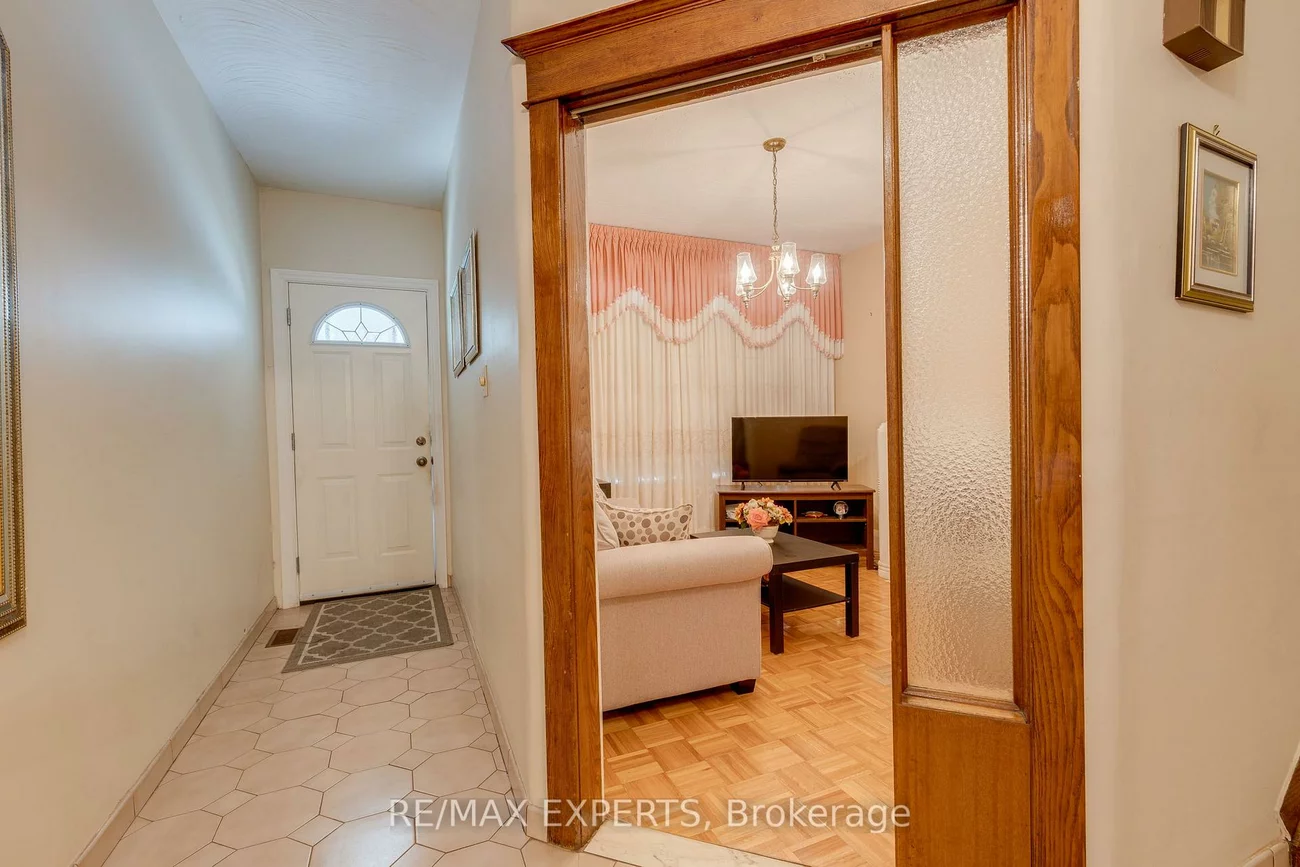 180, Monarch Park, East York, Toronto