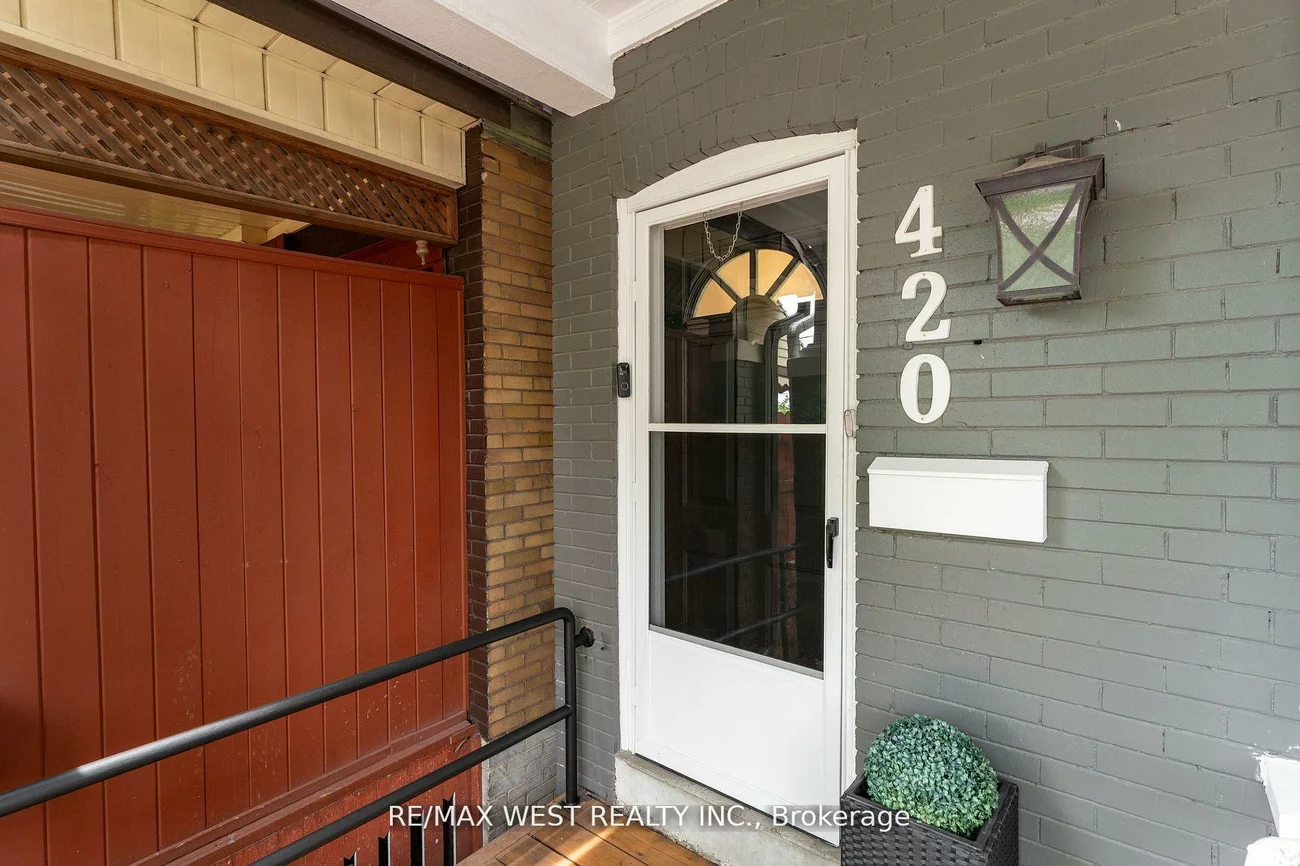 420, Kingston, The Beaches, Toronto