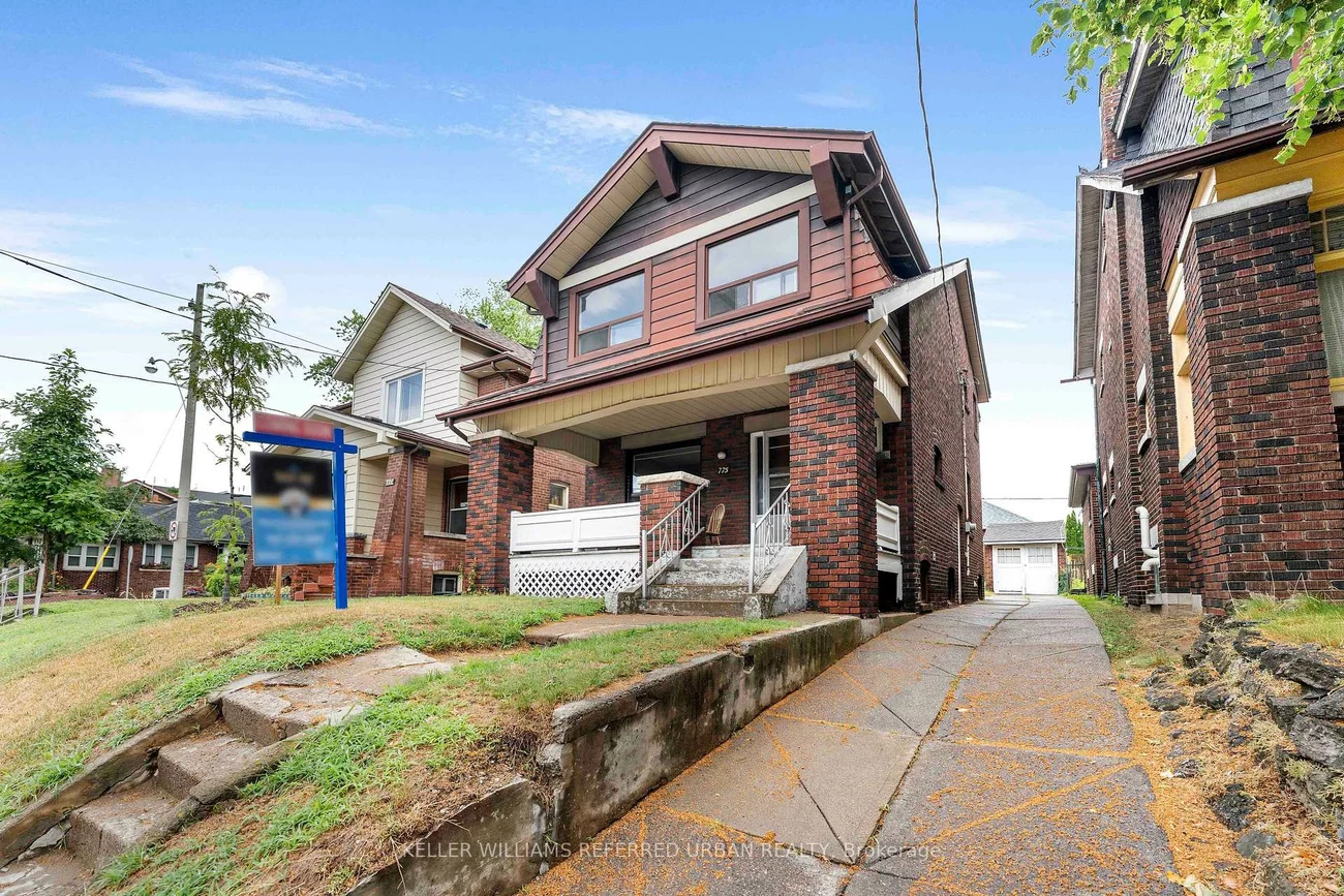 775, Coxwell, Danforth, Toronto