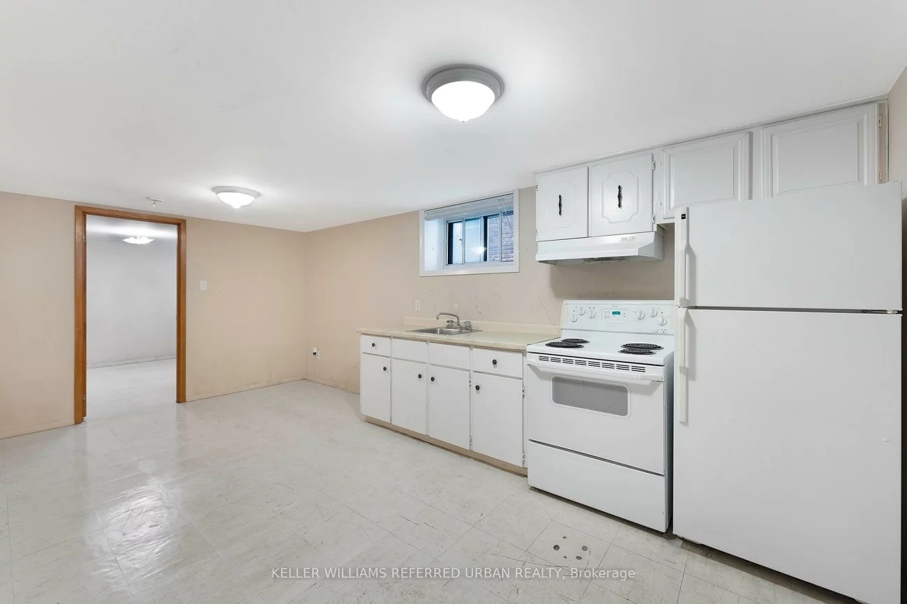 775, Coxwell, Danforth, Toronto