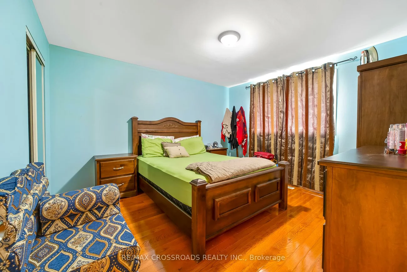 56, Hutcherson, Malvern, Toronto