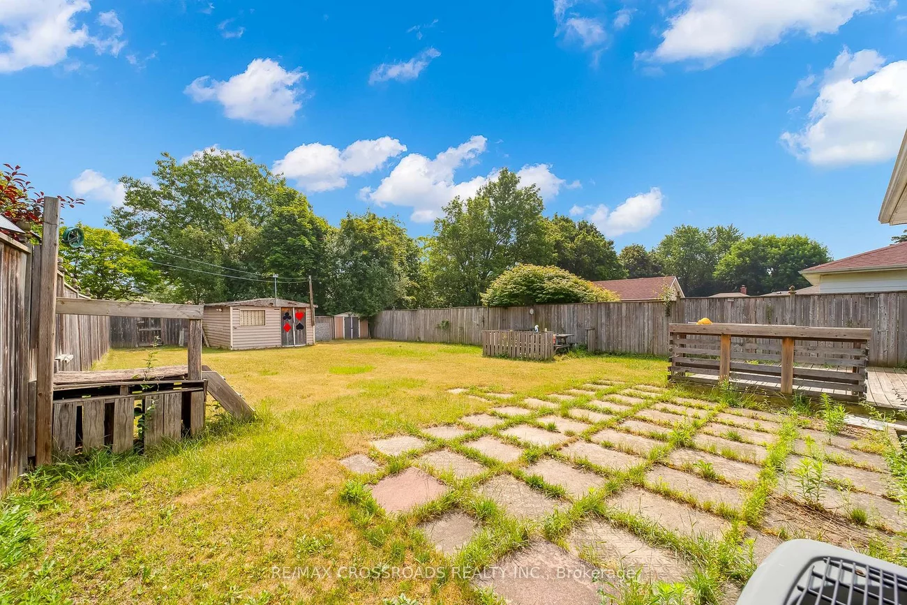 56, Hutcherson, Malvern, Toronto