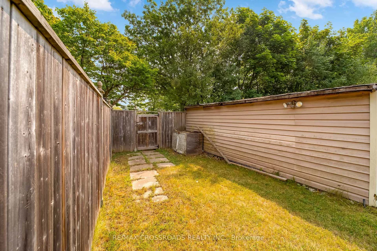 56, Hutcherson, Malvern, Toronto
