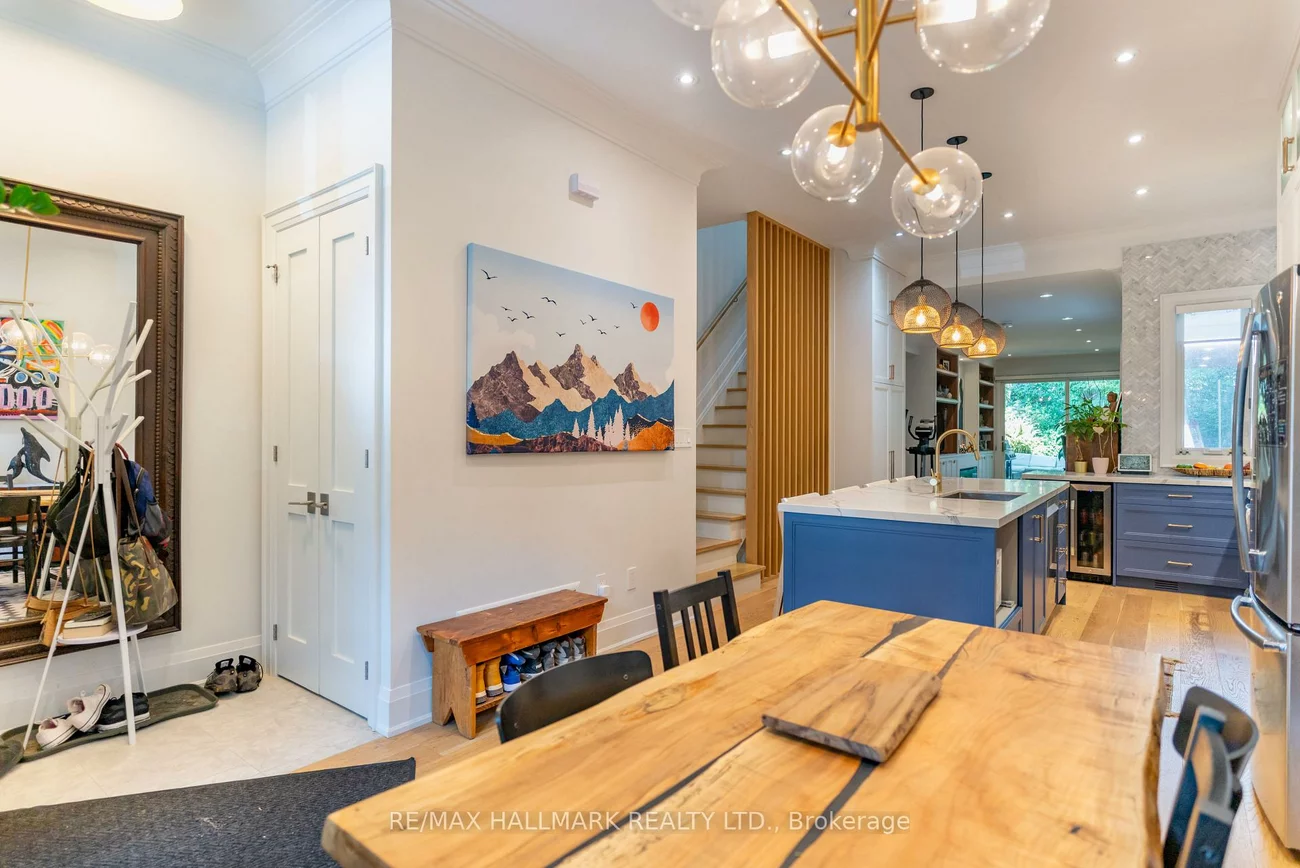 205, Boulton, South Riverdale, Toronto