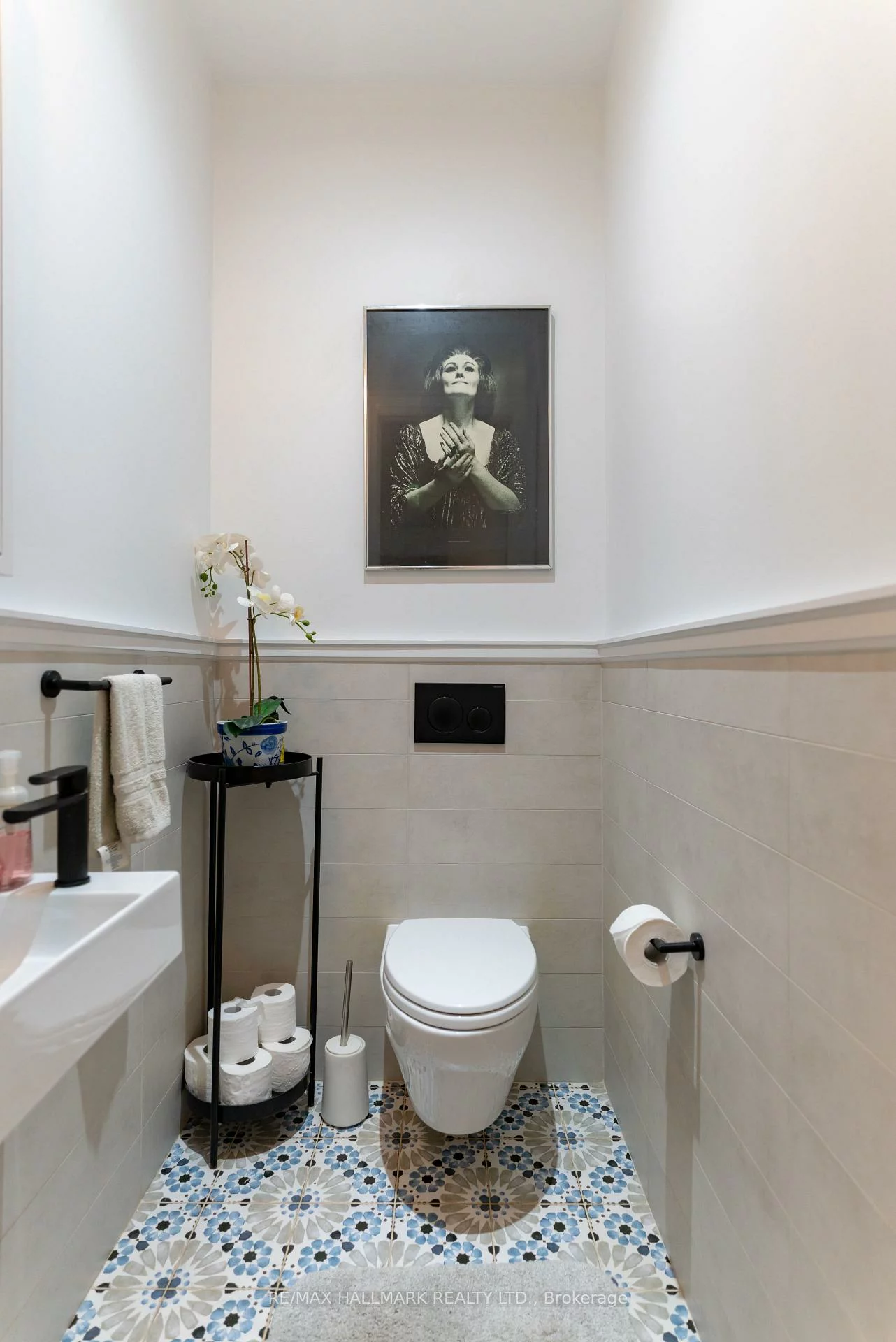 205, Boulton, South Riverdale, Toronto