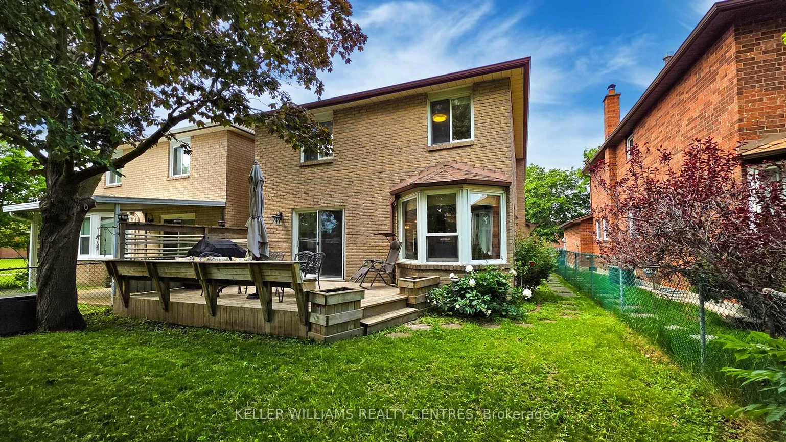 375, Huntsmill, Steeles, Toronto