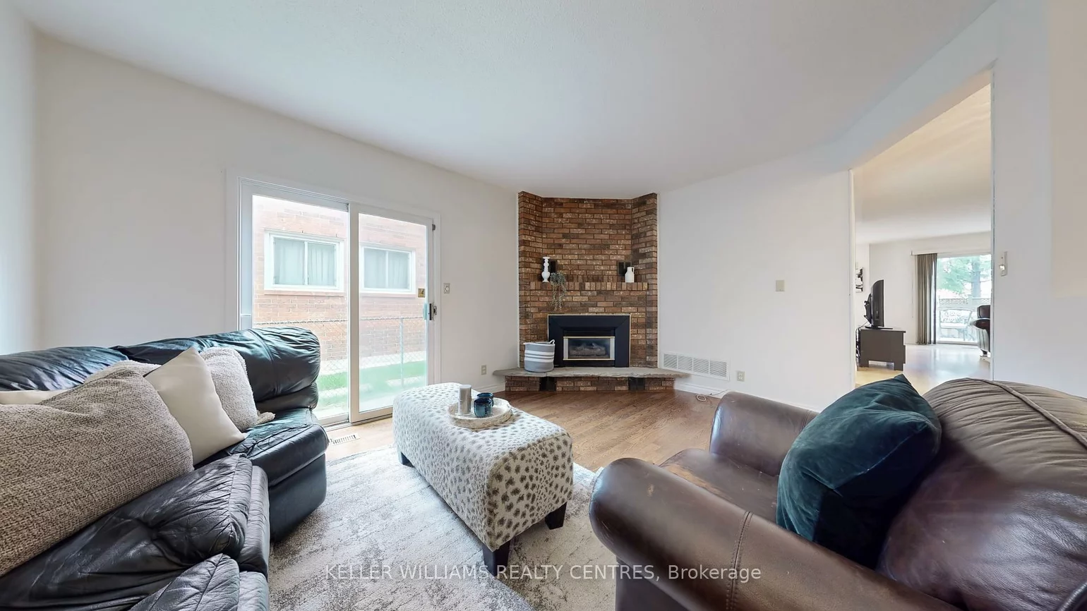 375, Huntsmill, Steeles, Toronto