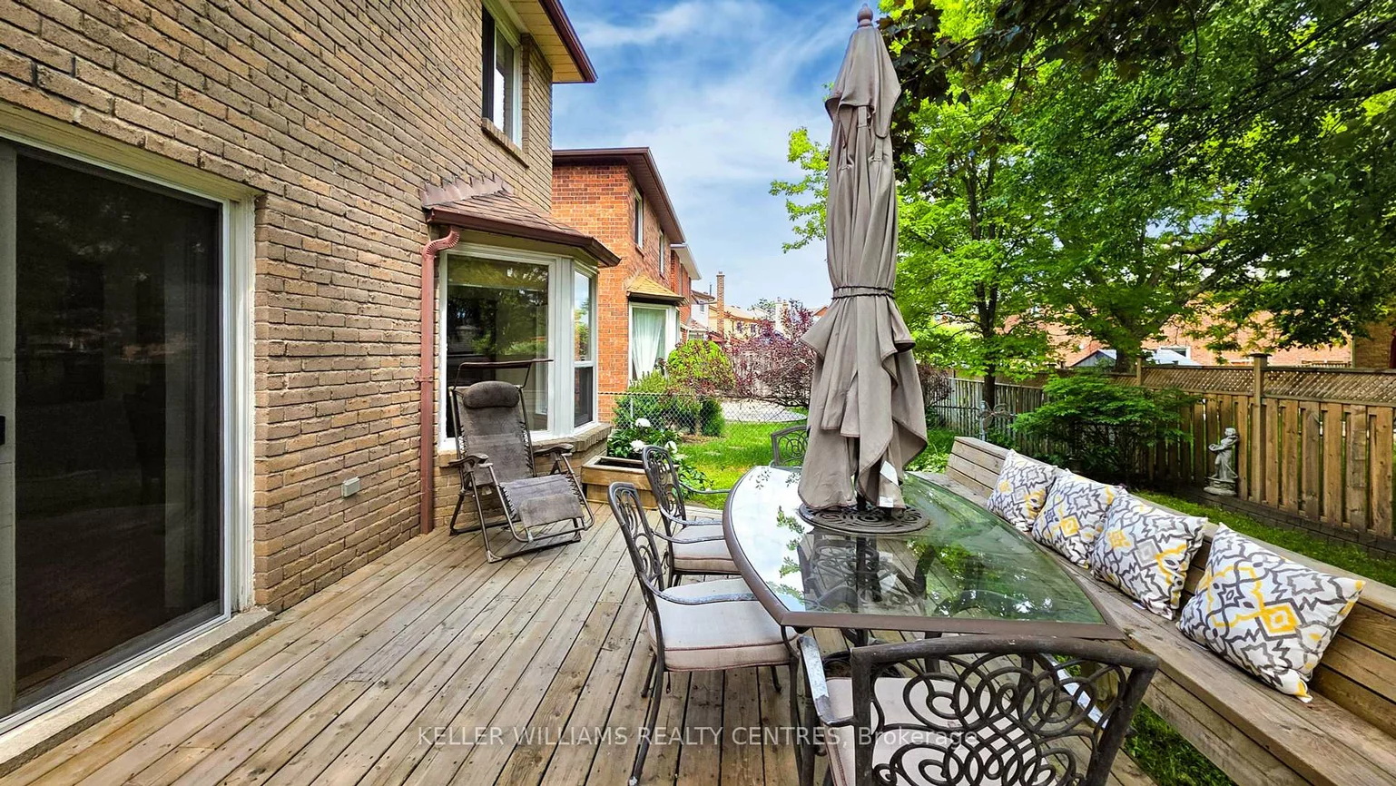 375, Huntsmill, Steeles, Toronto