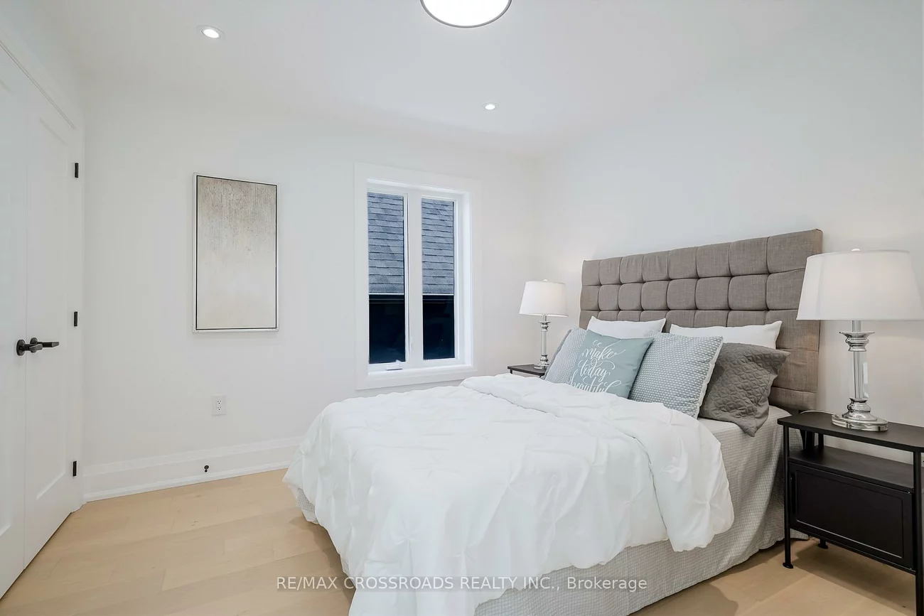 106, Park, Birchcliffe-Cliffside, Toronto