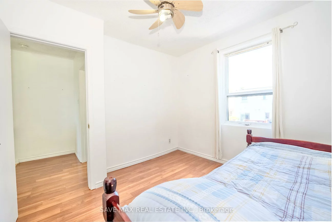 740, Kennedy, Ionview, Toronto