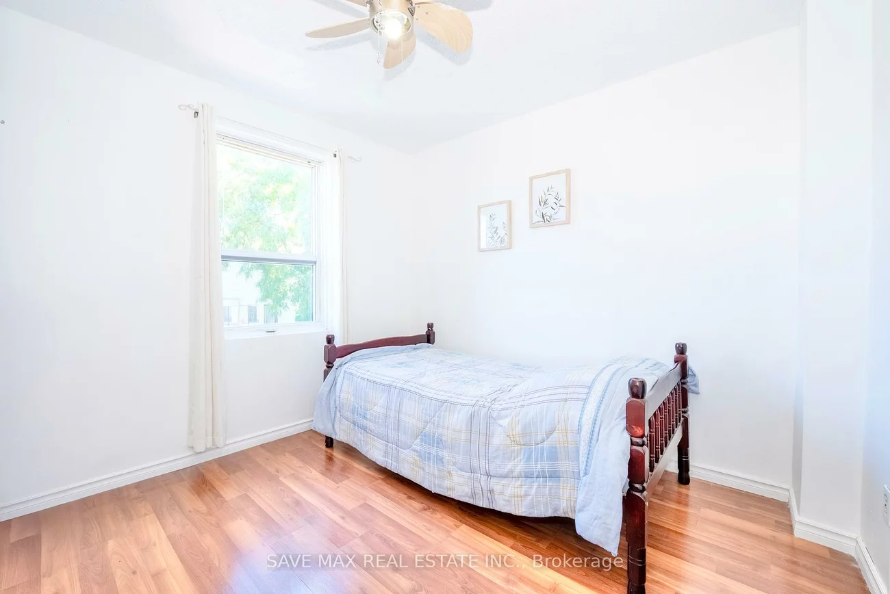 740, Kennedy, Ionview, Toronto