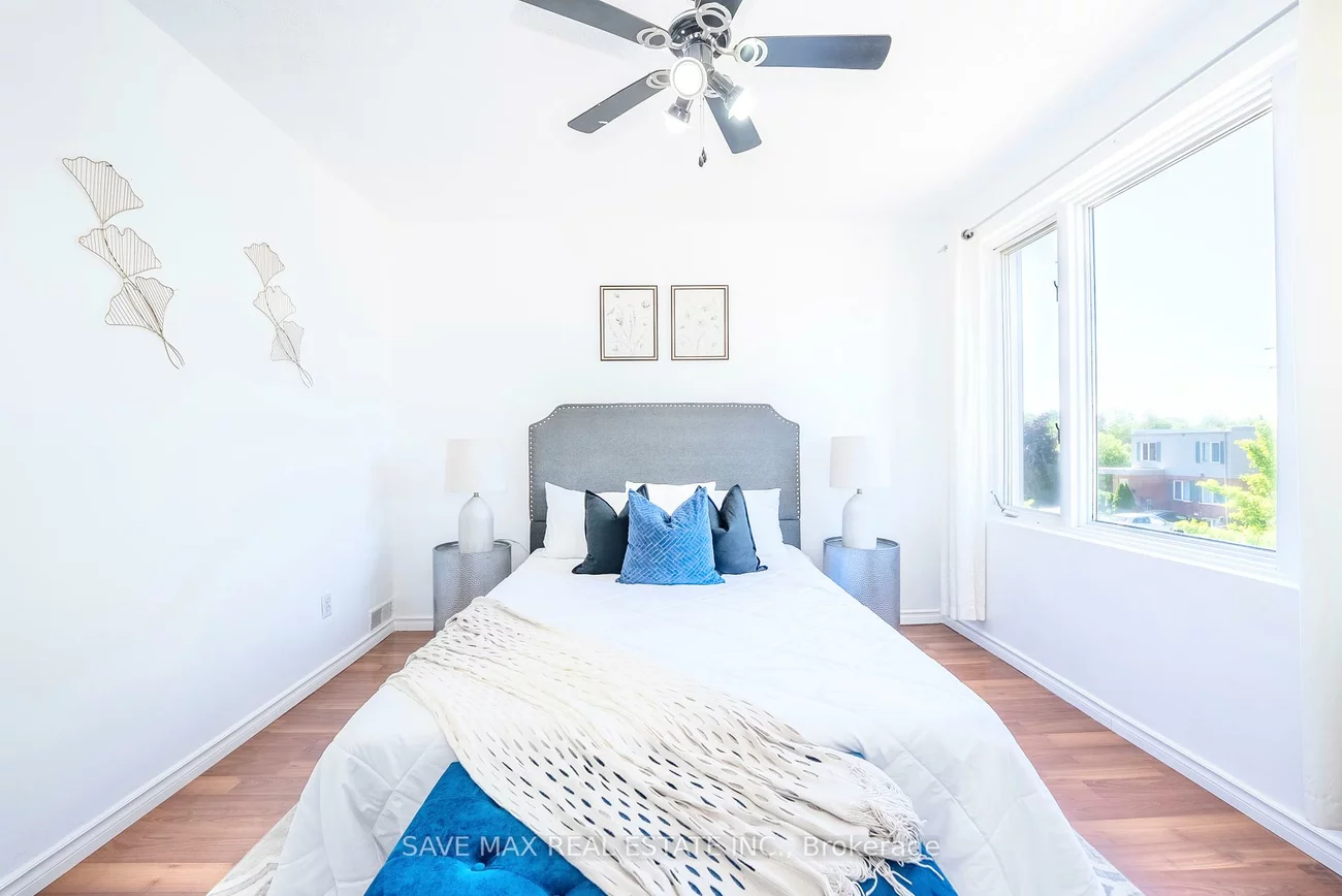 740, Kennedy, Ionview, Toronto