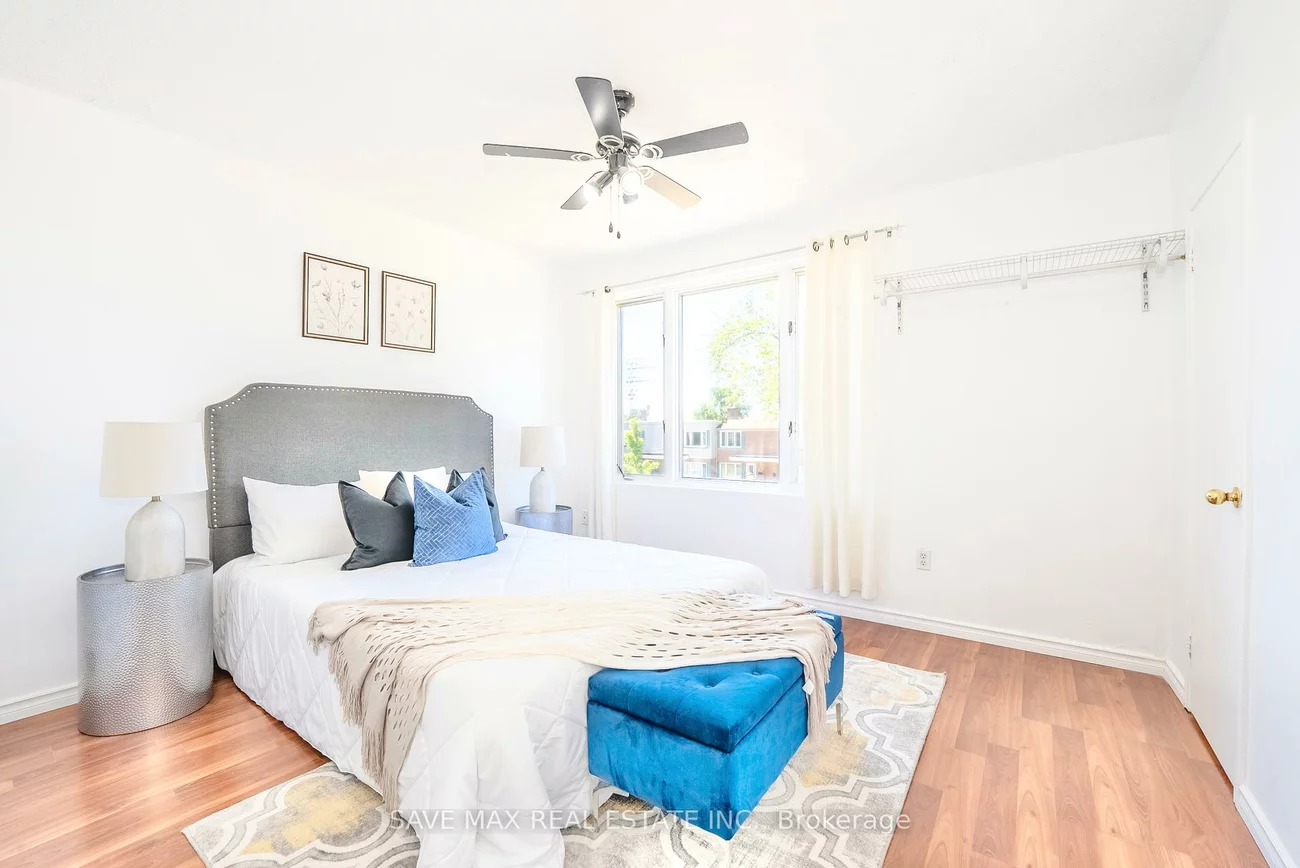 740, Kennedy, Ionview, Toronto