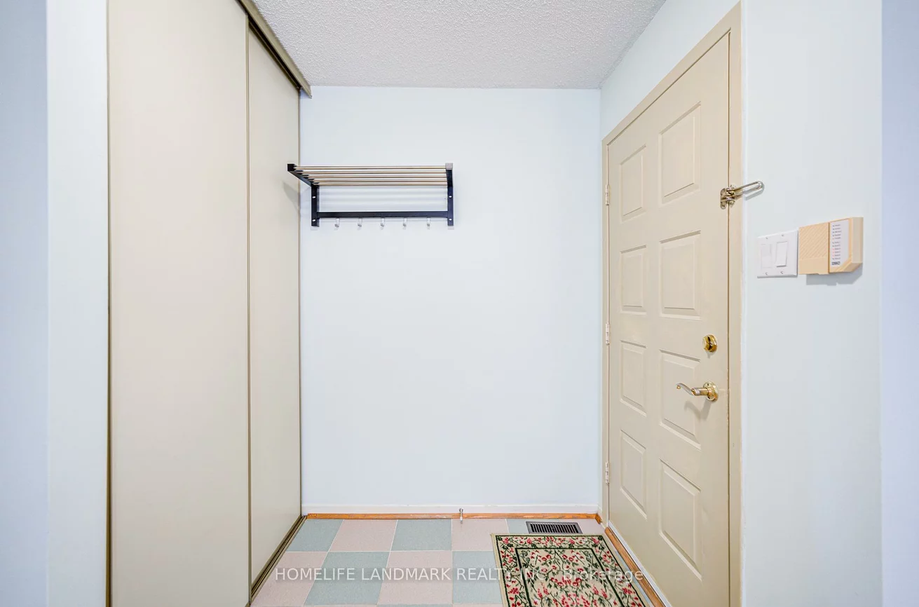 177, Roxanne, Milliken, Toronto