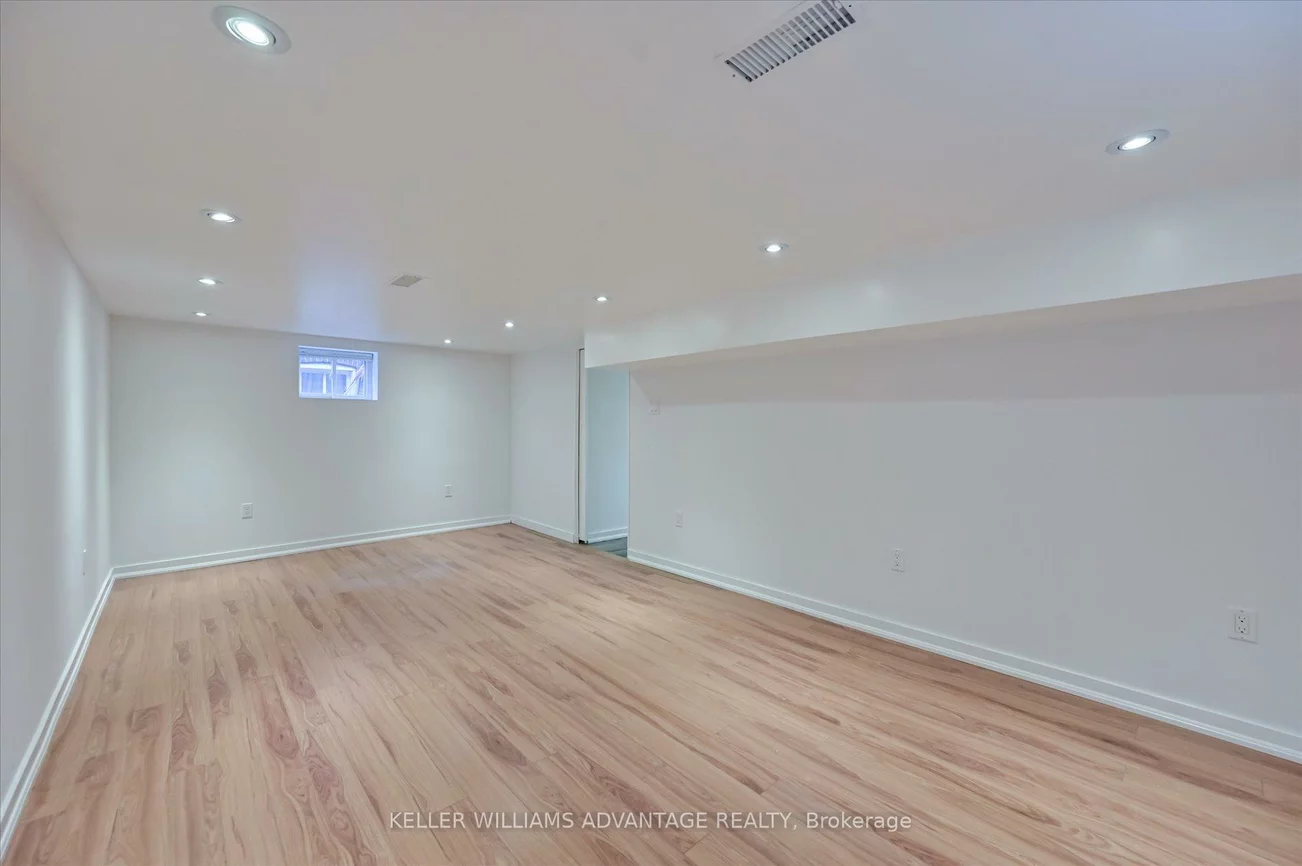 1080, Greenwood, East York, Toronto