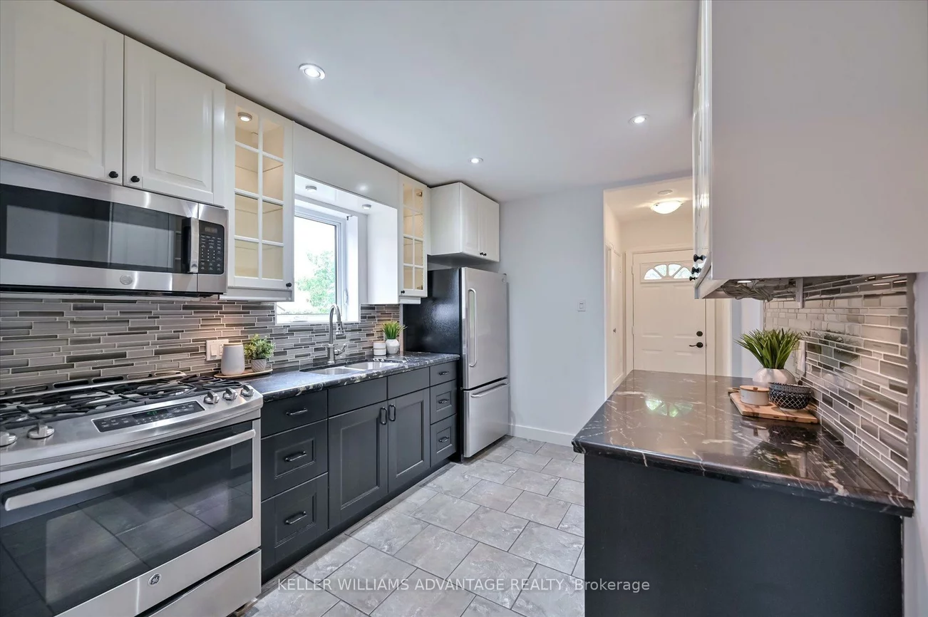 1080, Greenwood, East York, Toronto