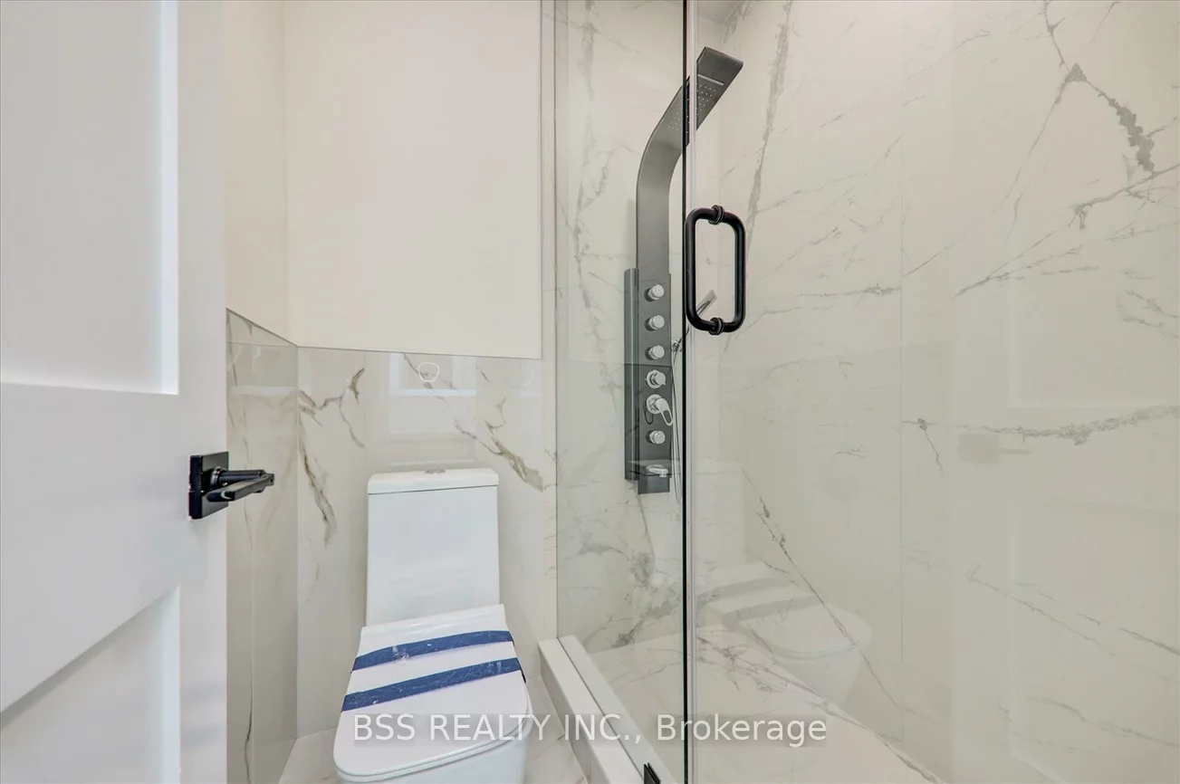 245, Ferris, O'Connor-Parkview, Toronto