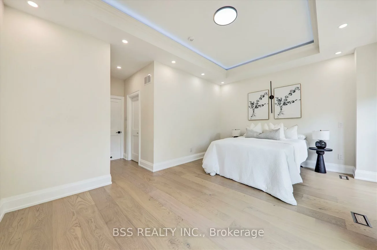 245, Ferris, O'Connor-Parkview, Toronto