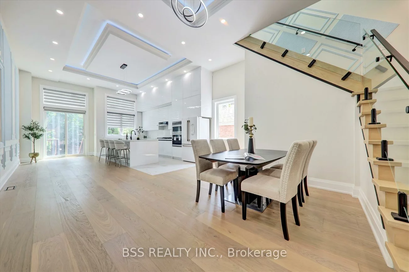 245, Ferris, O'Connor-Parkview, Toronto