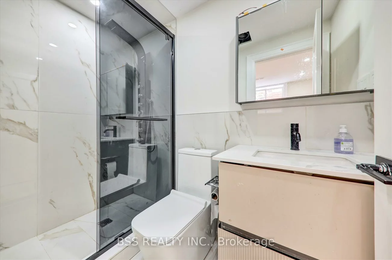 245, Ferris, O'Connor-Parkview, Toronto