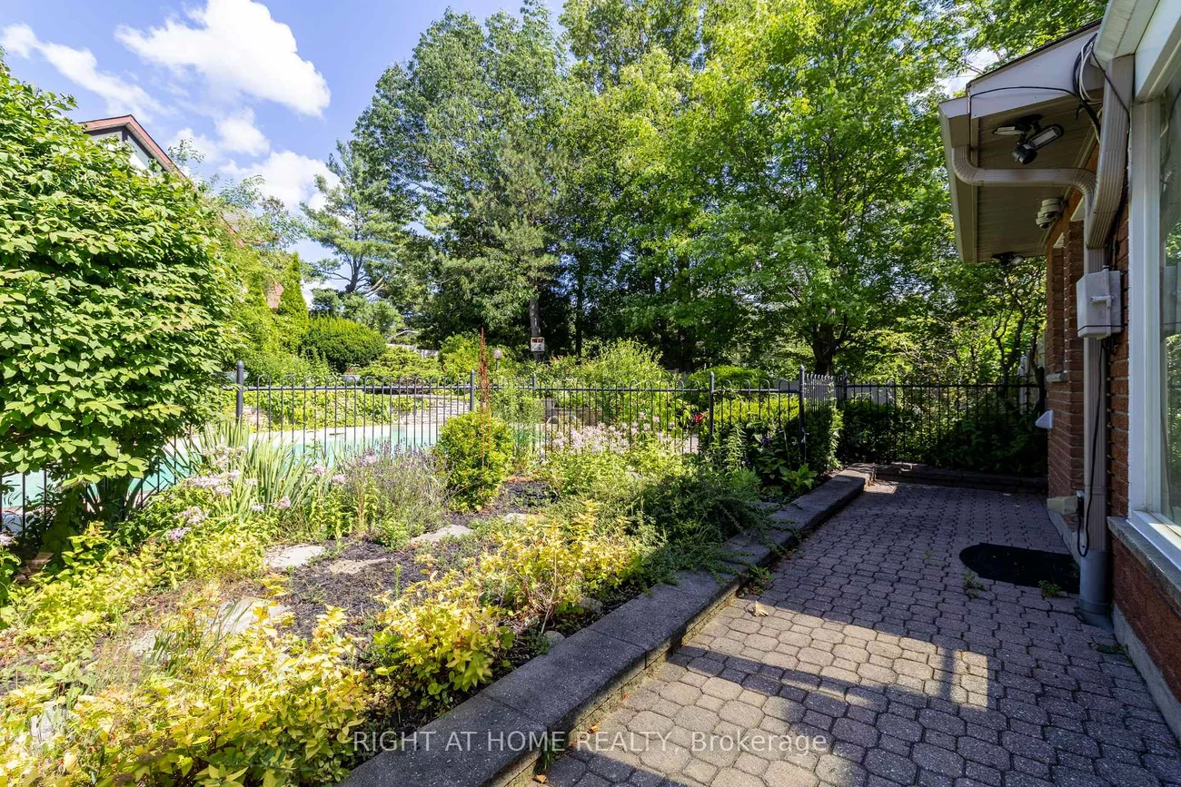 175, Bathgate, Centennial Scarborough, Toronto