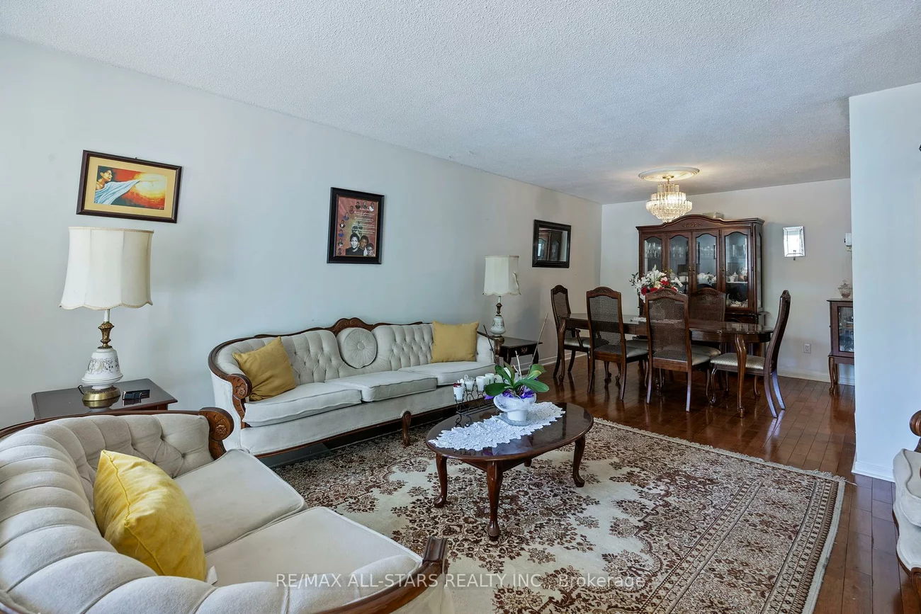 54, Kennaley, Agincourt North, Toronto