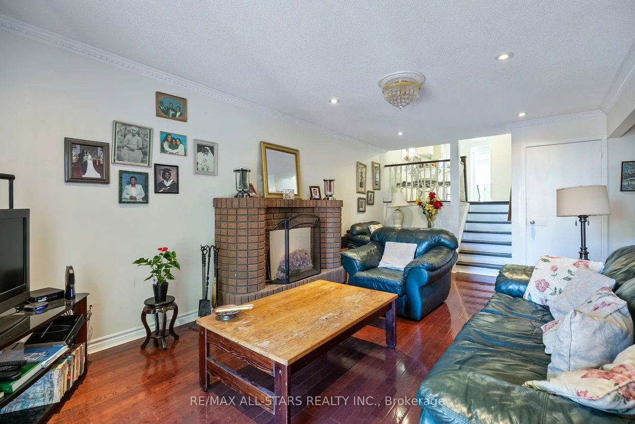 54, Kennaley, Agincourt North, Toronto