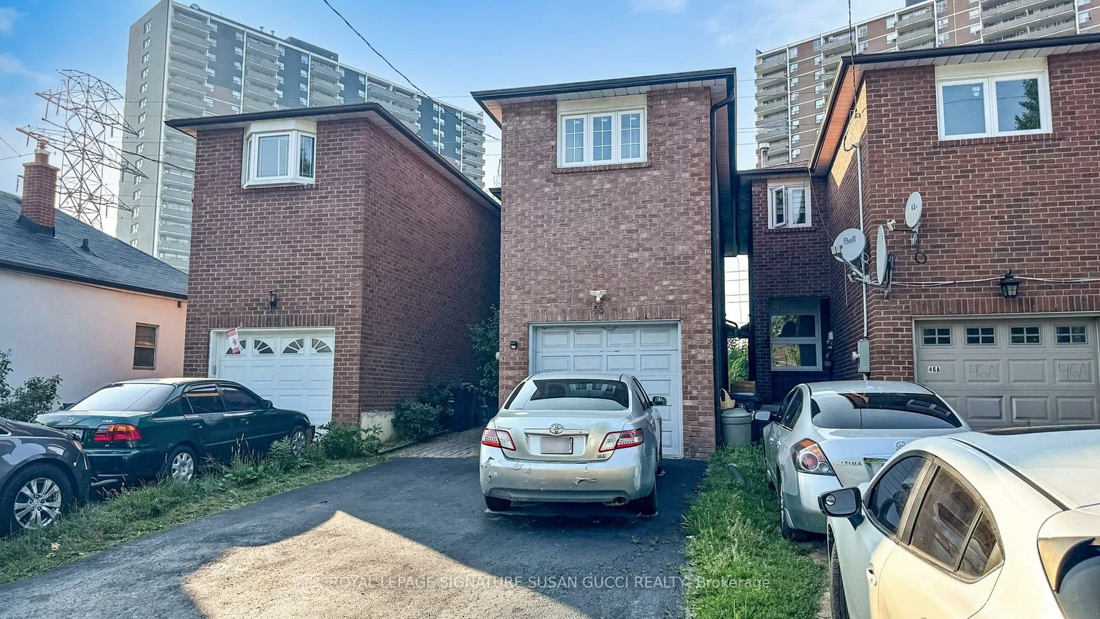 46, Albion, Oakridge, Toronto