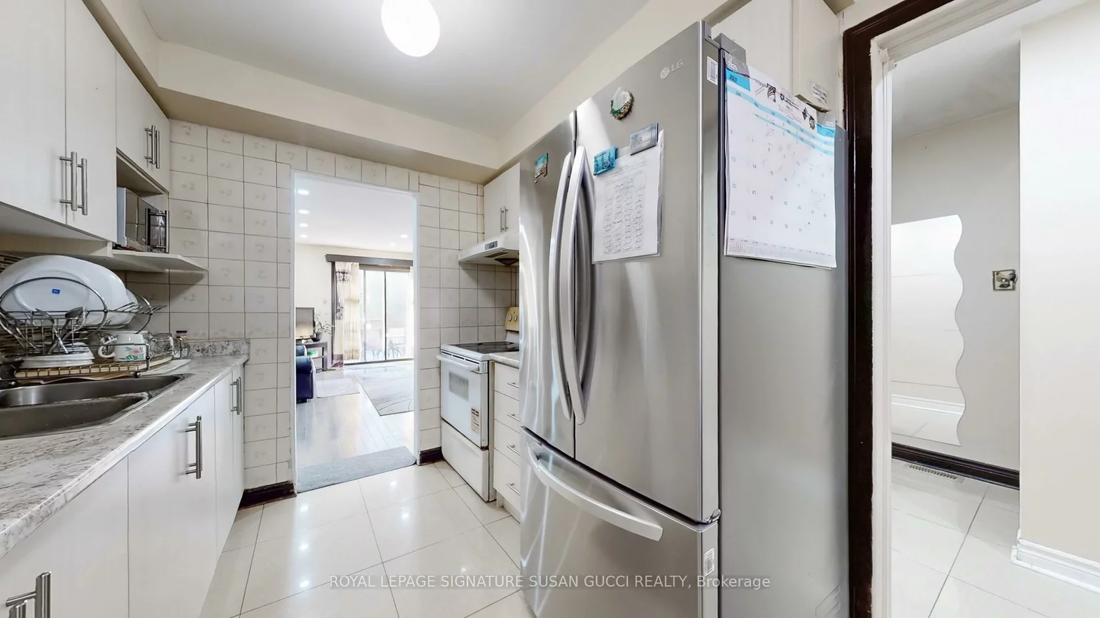 46, Albion, Oakridge, Toronto