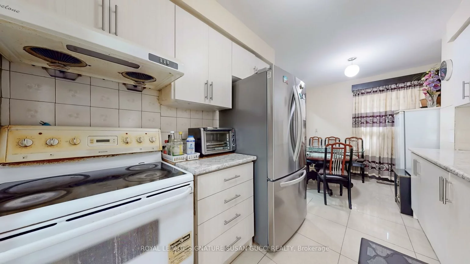 46, Albion, Oakridge, Toronto