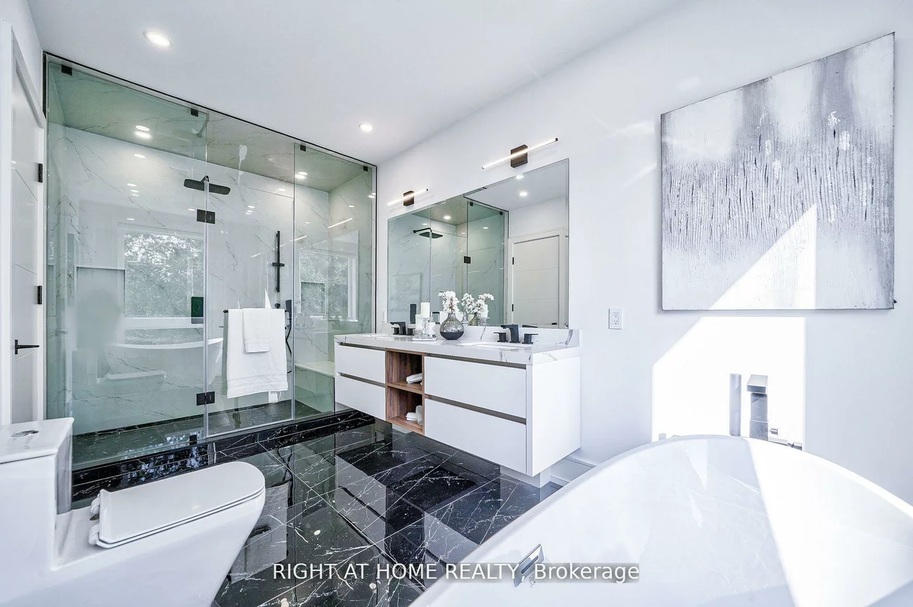 333, Woodmount, East York, Toronto