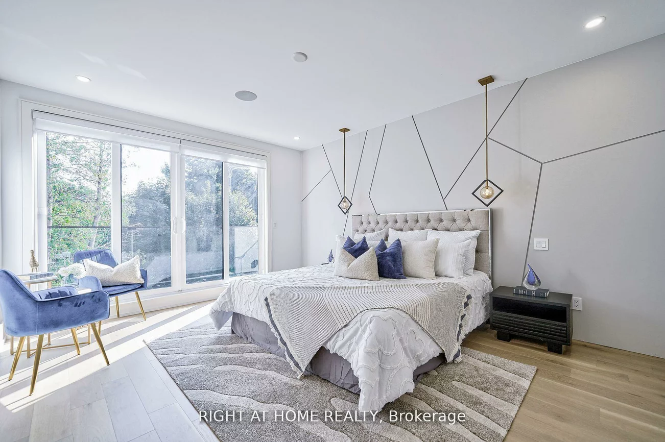 333, Woodmount, East York, Toronto
