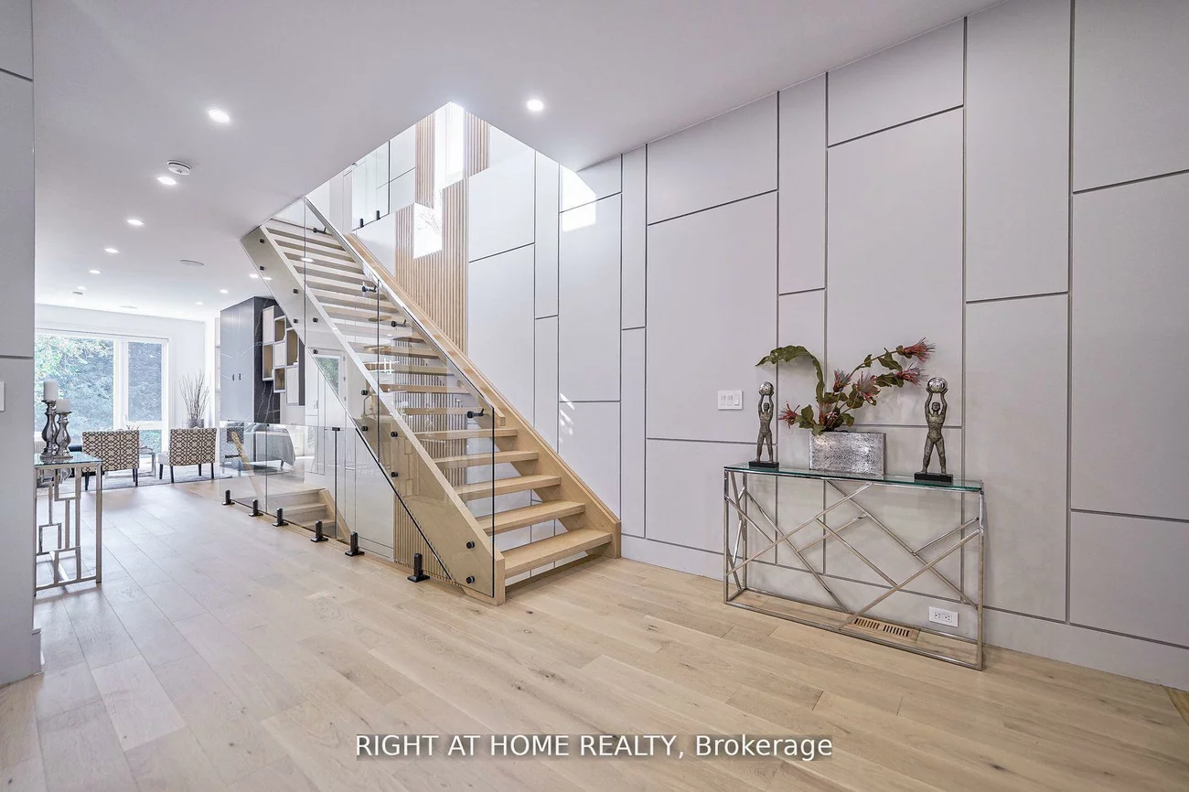333, Woodmount, East York, Toronto