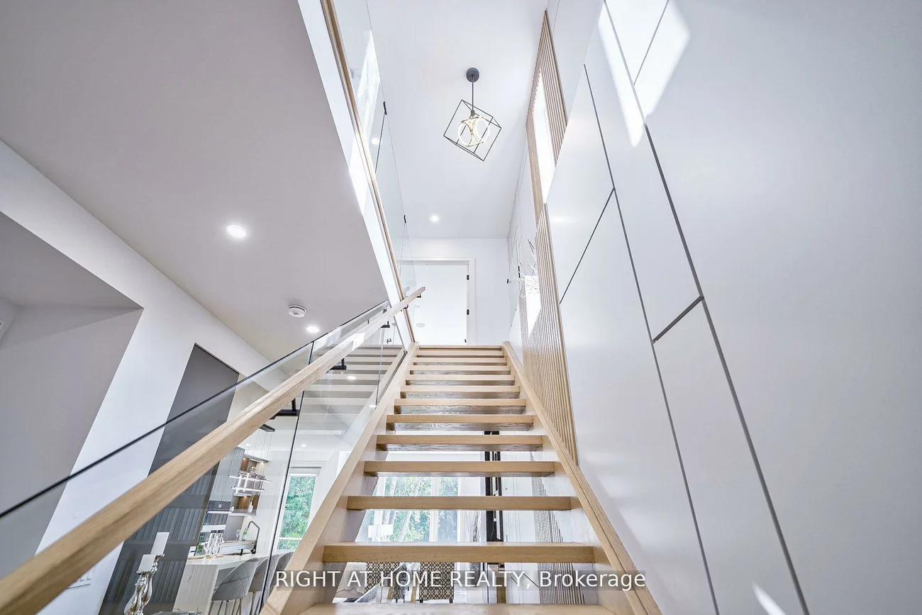 333, Woodmount, East York, Toronto