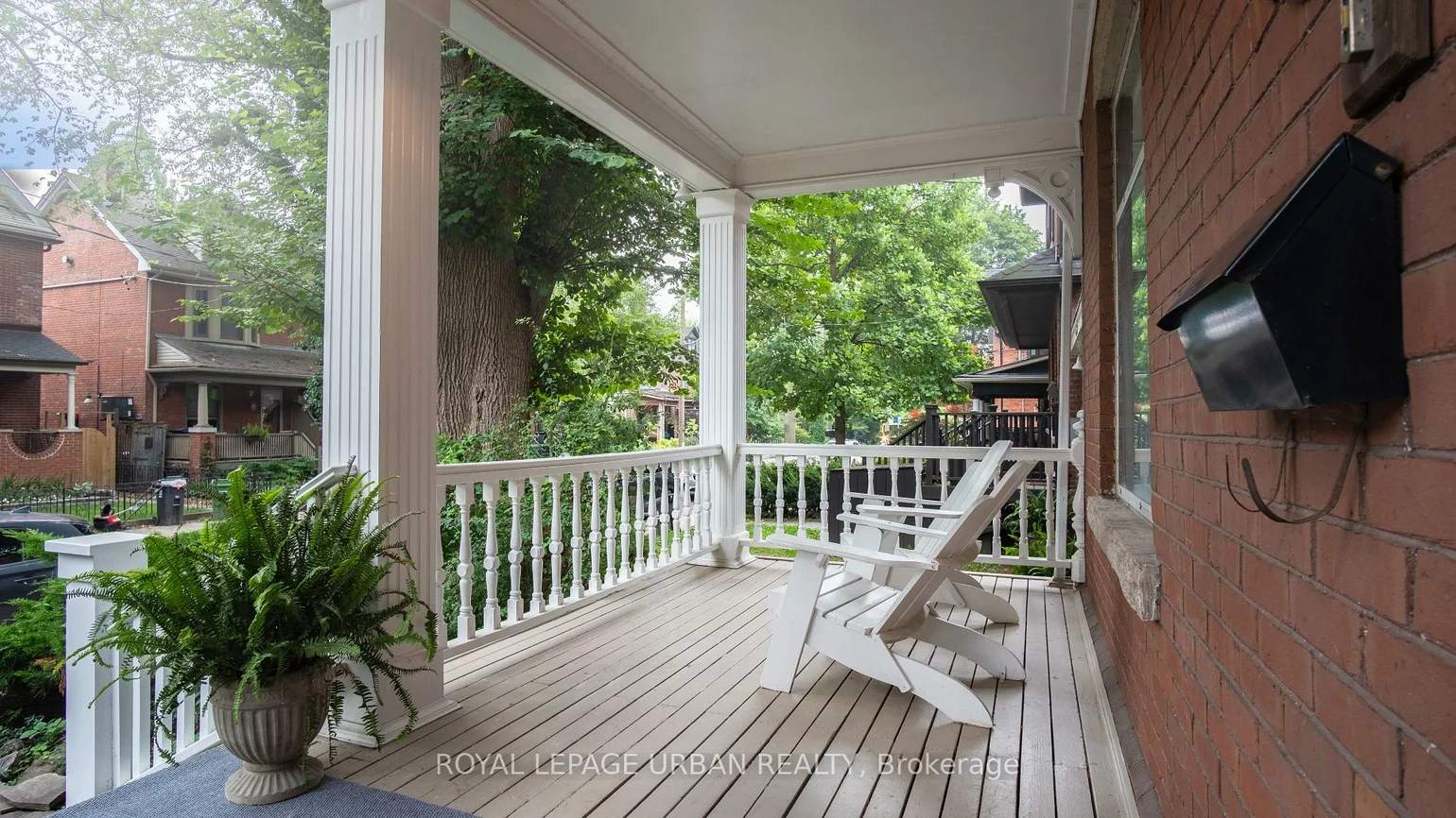 64, Brooklyn, South Riverdale, Toronto
