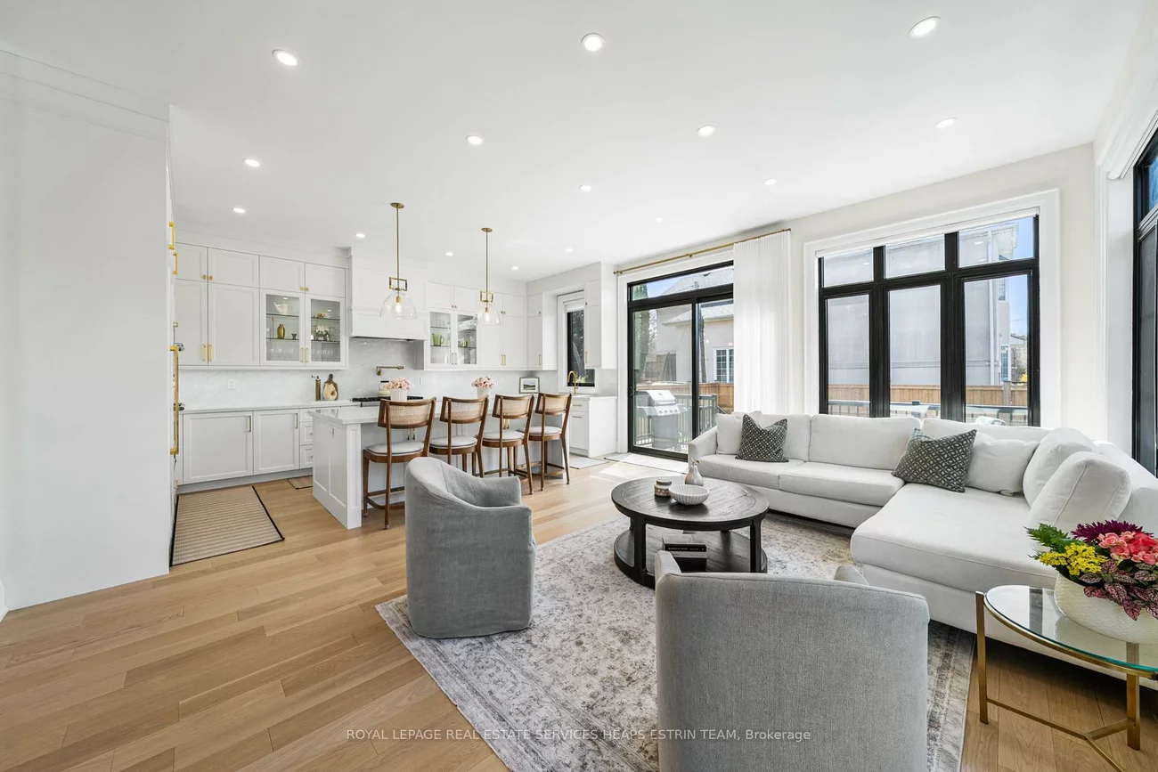 5, Taylor, East York, Toronto