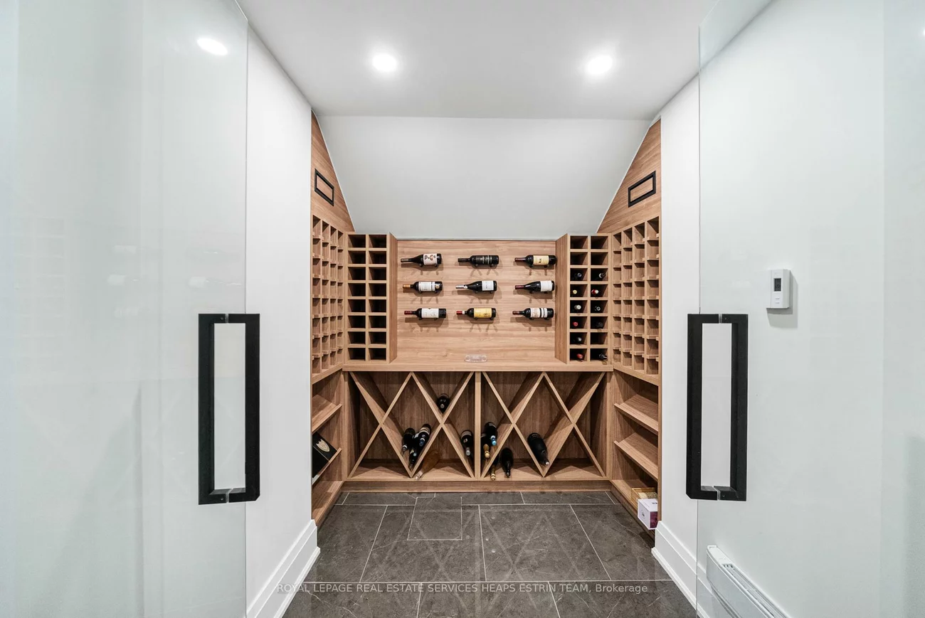 5, Taylor, East York, Toronto