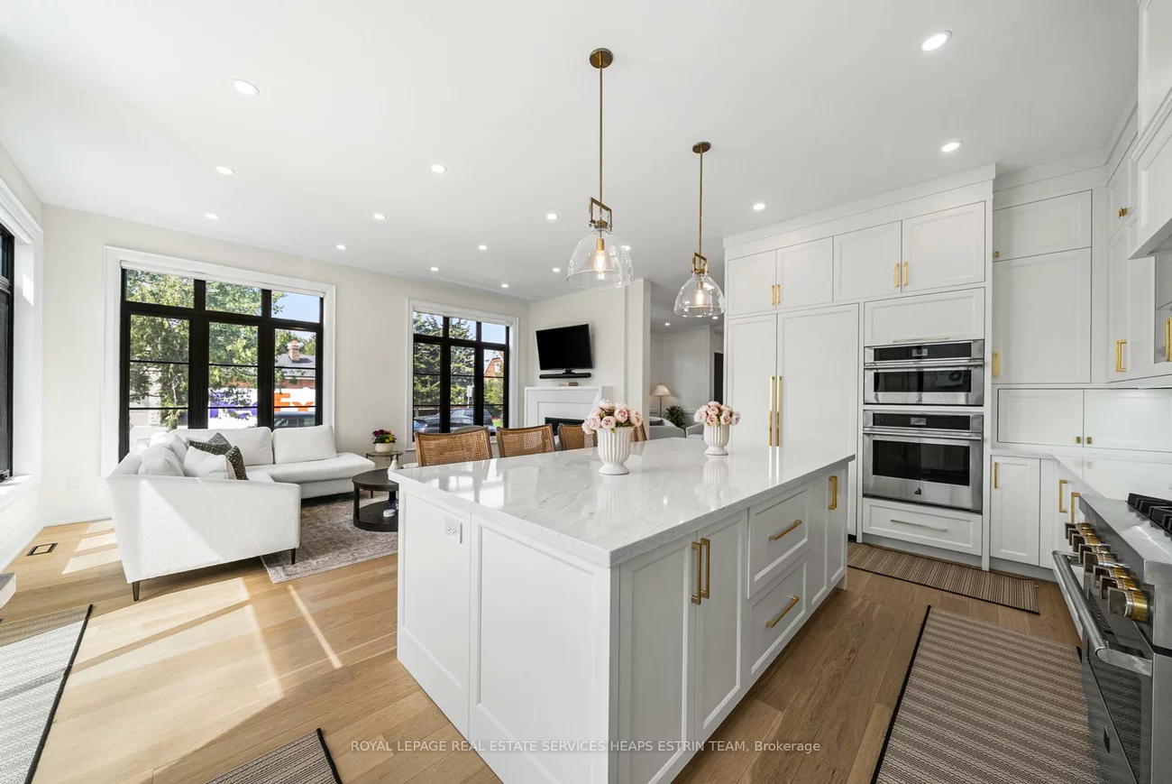5, Taylor, East York, Toronto