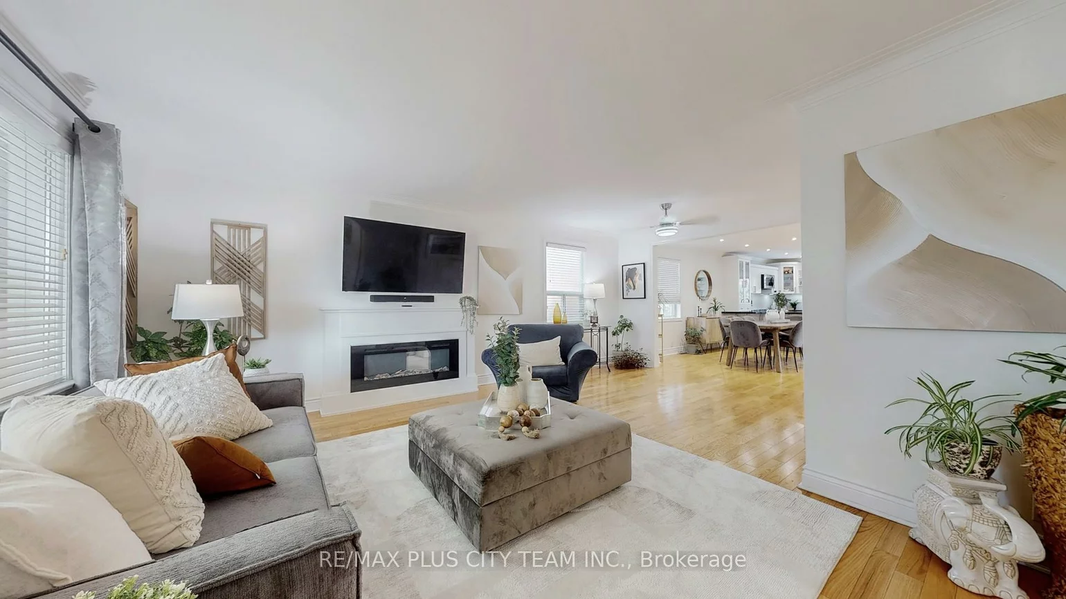 34, Edge Park, Clairlea-Birchmount, Toronto