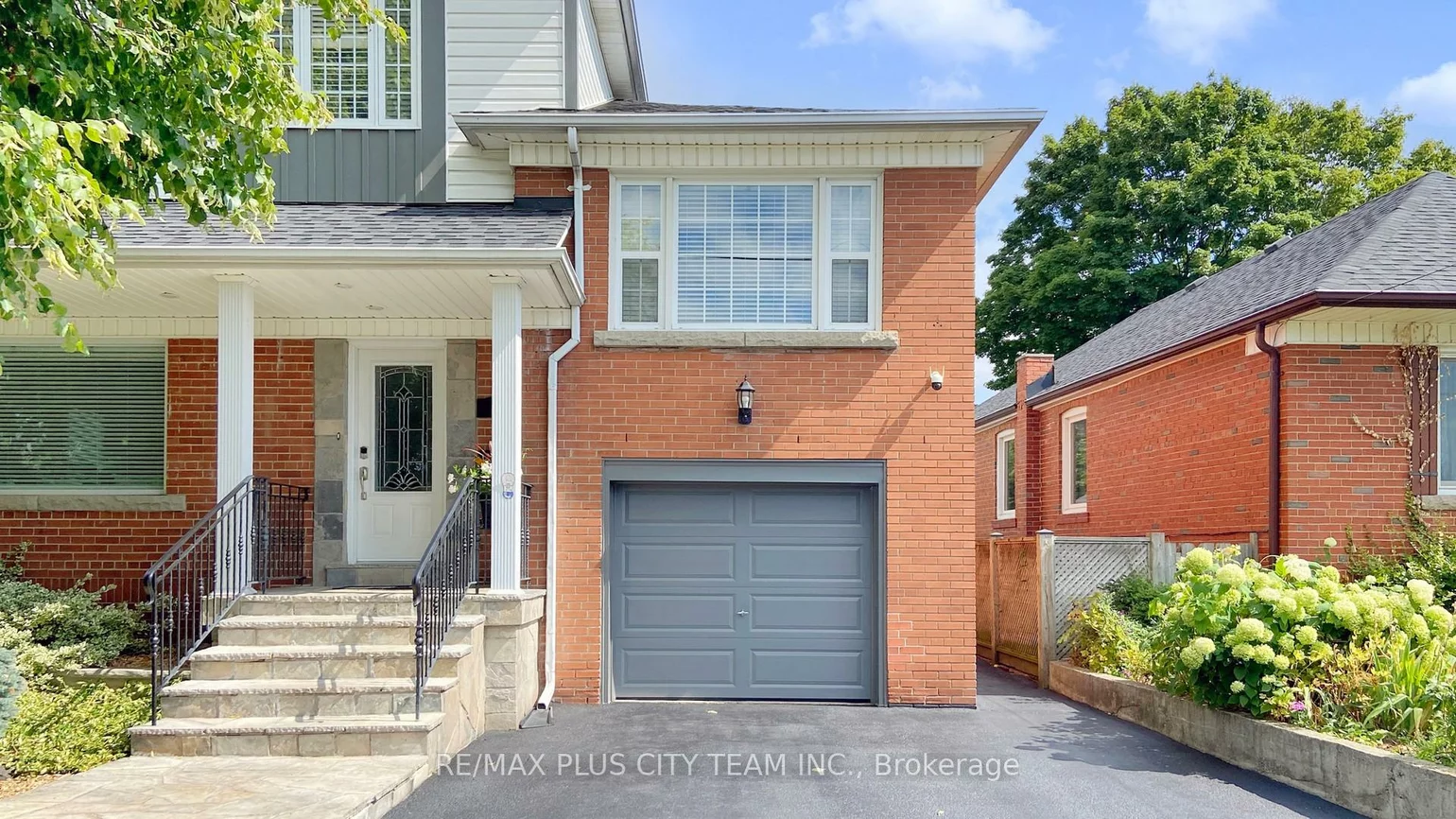 34, Edge Park, Clairlea-Birchmount, Toronto